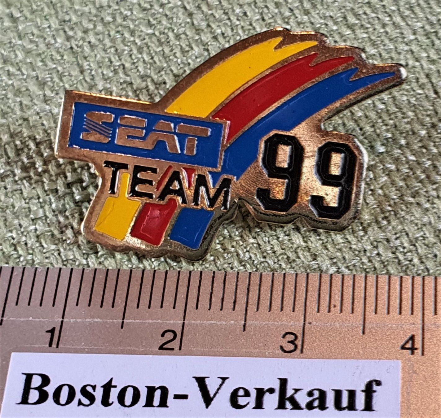 Plaketten & Abzeichen: C423 - Pin Seat Team 99 Schweiz – Gebraucht aus Reinach BL von Boston-Verkauf 1