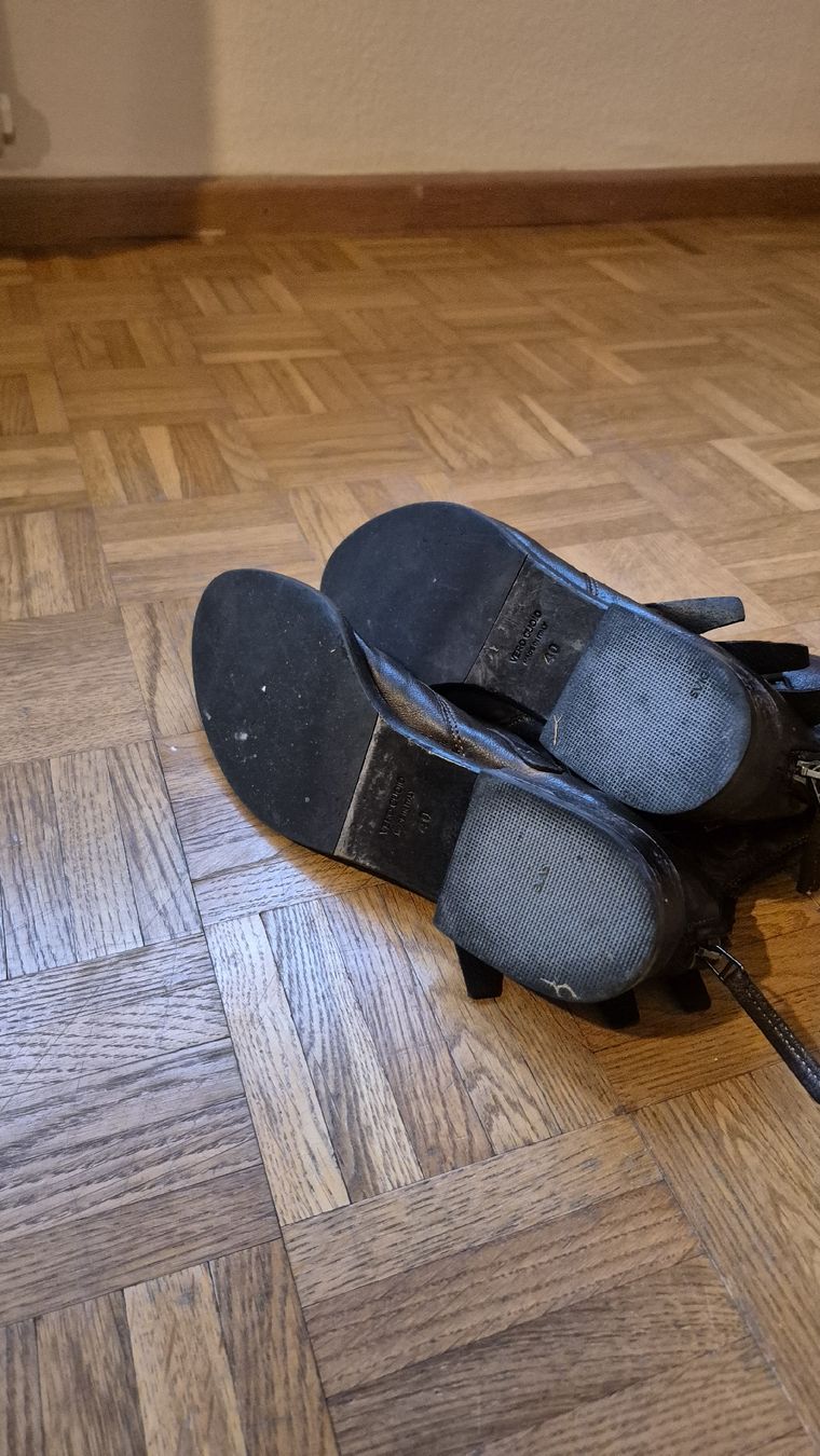 Scarpe da donna: Biker Lederstiefel – Usato da Zürich venduto da Knauelrockerin 3