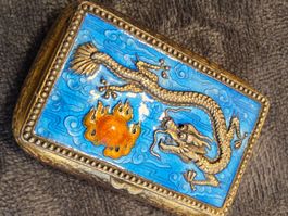 Antike Metall Email Dose mit Drache/Perle China