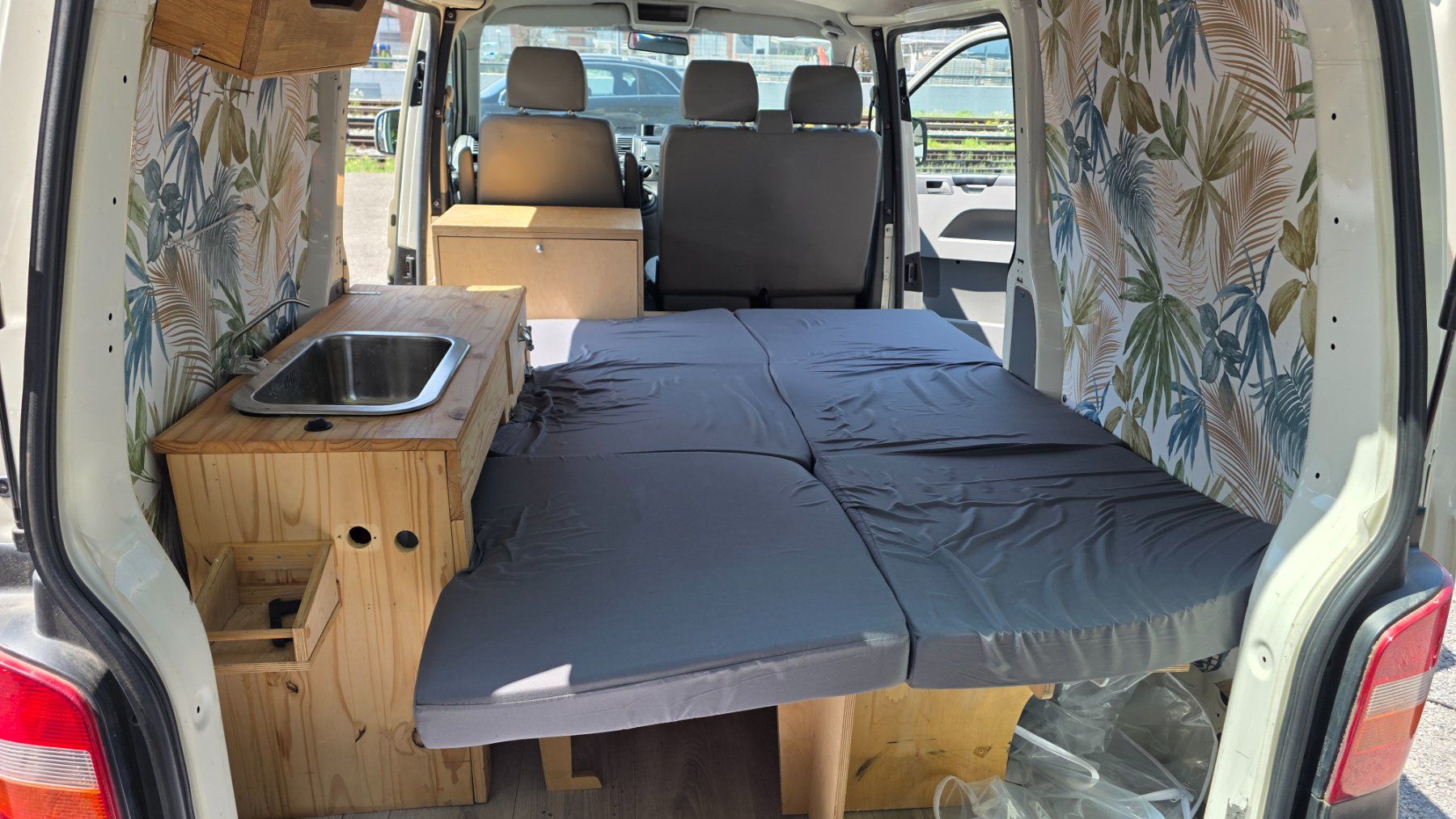 VW Veicoli commerciali: VW T5 – Usato da Arbon venduto da Tropxe. 3