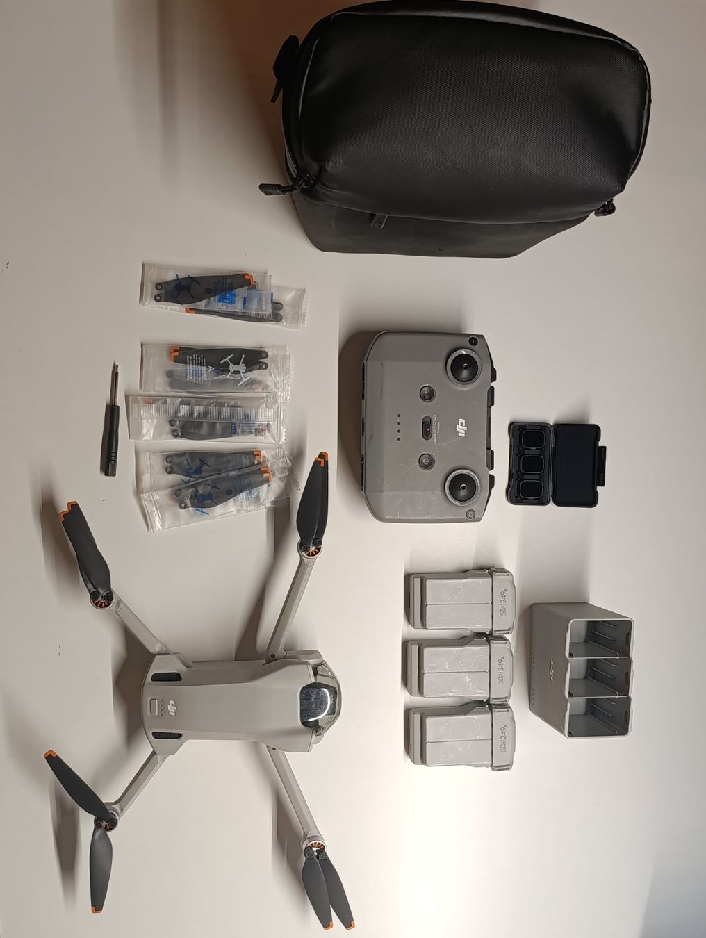 DJI RC Modellbau: DJI Mini 3 + ND Filter – Gebraucht aus Grossdietwil von kaween