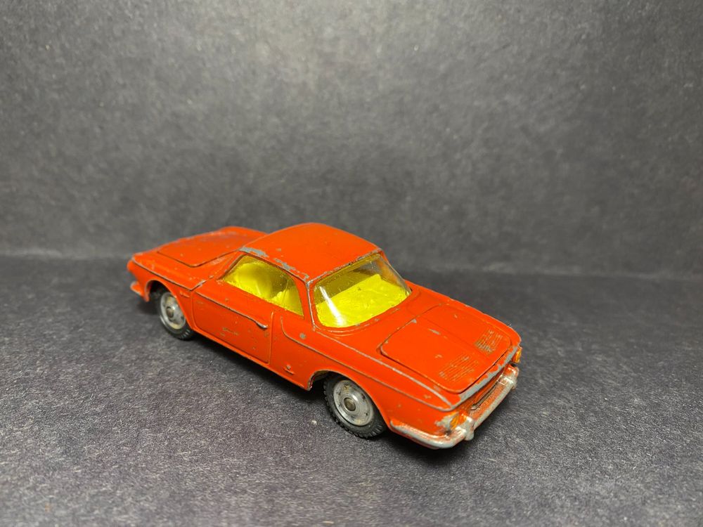 VW Volkswagen 1500 Karmann Ghia Coupé - Corgi Toys 3