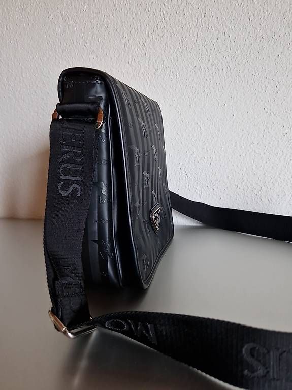 Maison Mollerus Sacs femmes: Maison Mollerus Classic Original Handtasche – D'occasion à Stüsslingen par bluenergy01 1