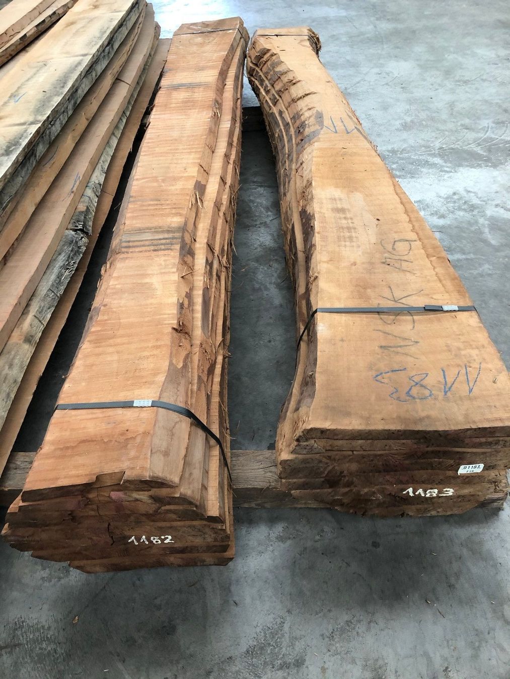 Articoli in legno: Nussbaum Klotzbretter – Nuovo (secondo la descrizione) da Hochdorf venduto da Sifrag
