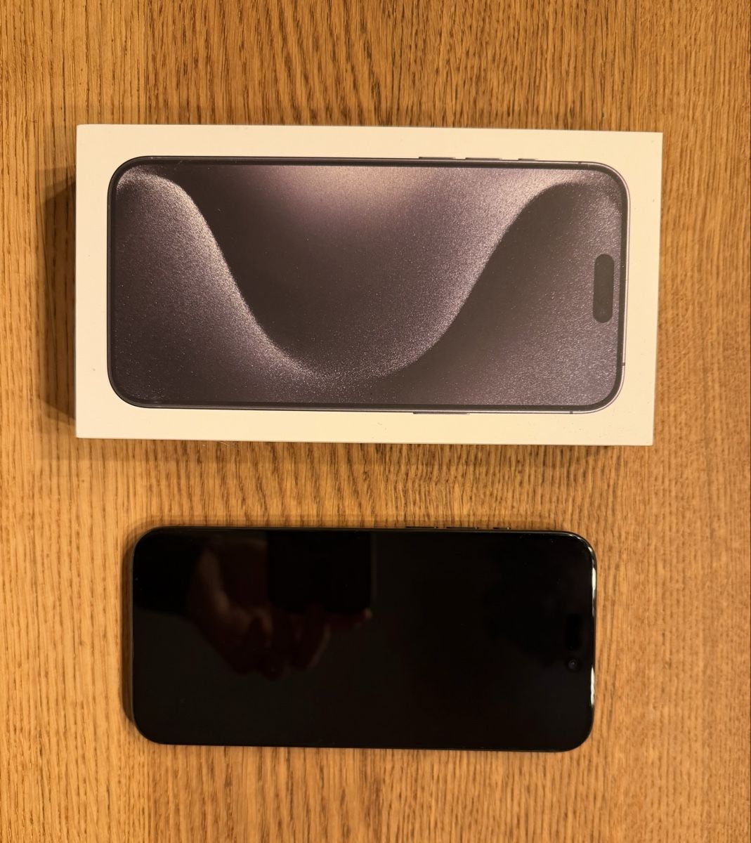 Apple Handys / Smartphones: iPhone 15 Pro Max, 256GB, Schwarz - Top Zustand! – Neu (gemäss Beschreibung) aus Büsserach von laura001babel 1