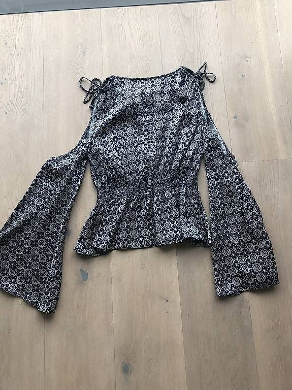 Camicette: Gemusterte Bluse von TULAROSA – Usato da Kilchberg ZH venduto da Anie. 1