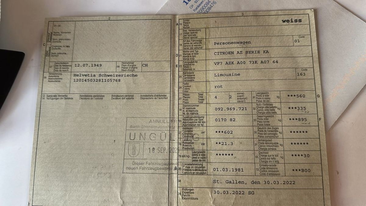 Citroën Automobili: Citroen 2CV Döschwo Ente – Usato da Degersheim venduto da Claas18 5