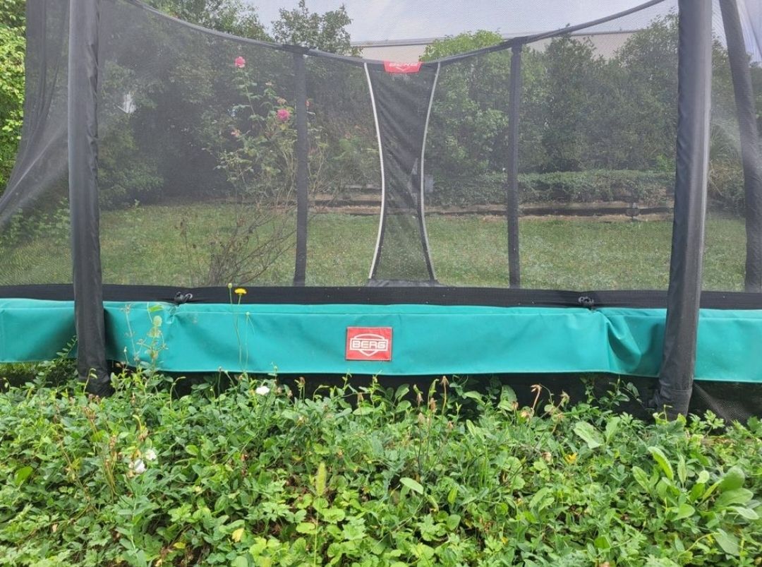 Trampolini: BERG INGround Tramolin 220x330 – Usato da Engwang venduto da mumbi88 1