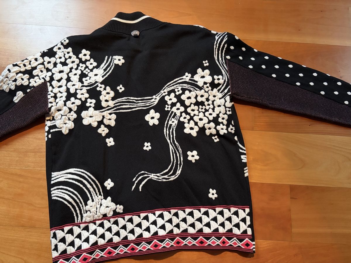 High Maglioni & Felpe: HIGH 🍟 Strickjacke Blumenprint Gr. S – Nuovo e nell'imballaggio originale da Muttenz venduto da cho_xj52 5
