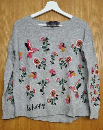 Lieblingsstück! Wunderschöner bestickter Pullover, Gr. 34