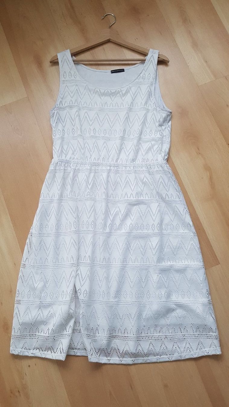 Kleider: Schönes Kleid Gr M – Gebraucht aus Schöfflisdorf von CrRG21 1