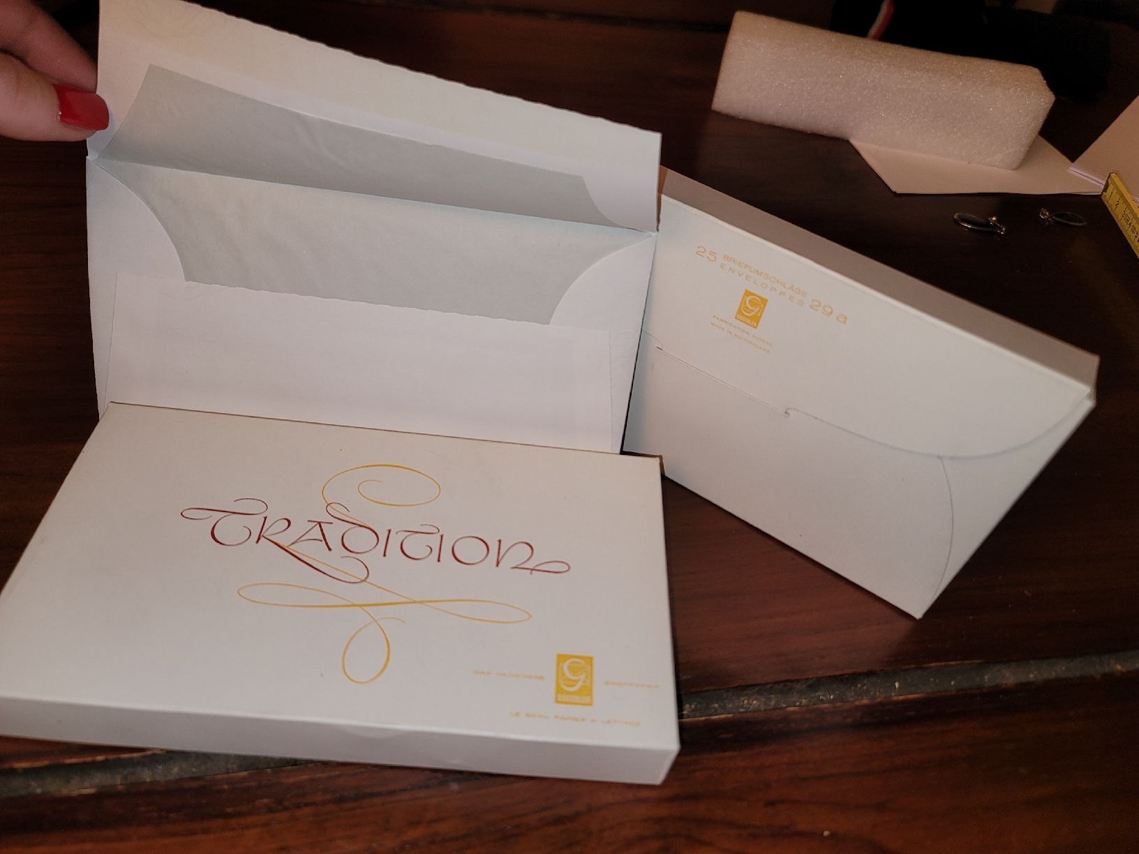 Buste & buste per spedizione: Briefumschläge, Tradition, envelope, couverts, 50x, 17x10 cm – Nuovo e nell'imballaggio originale da Zollikerberg venduto da Nice_Name