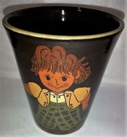 Becher Bauernmädchen Berner Keramik (2)