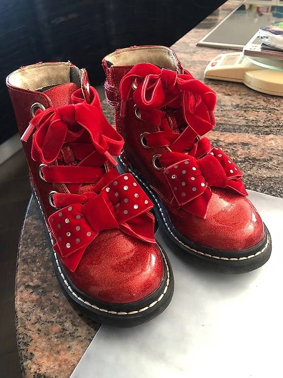 Scarpe da uomo: Scarponcini per bimba Lelly Kelly – Usato da Davesco-Soragno venduto da lud_d9wn 3