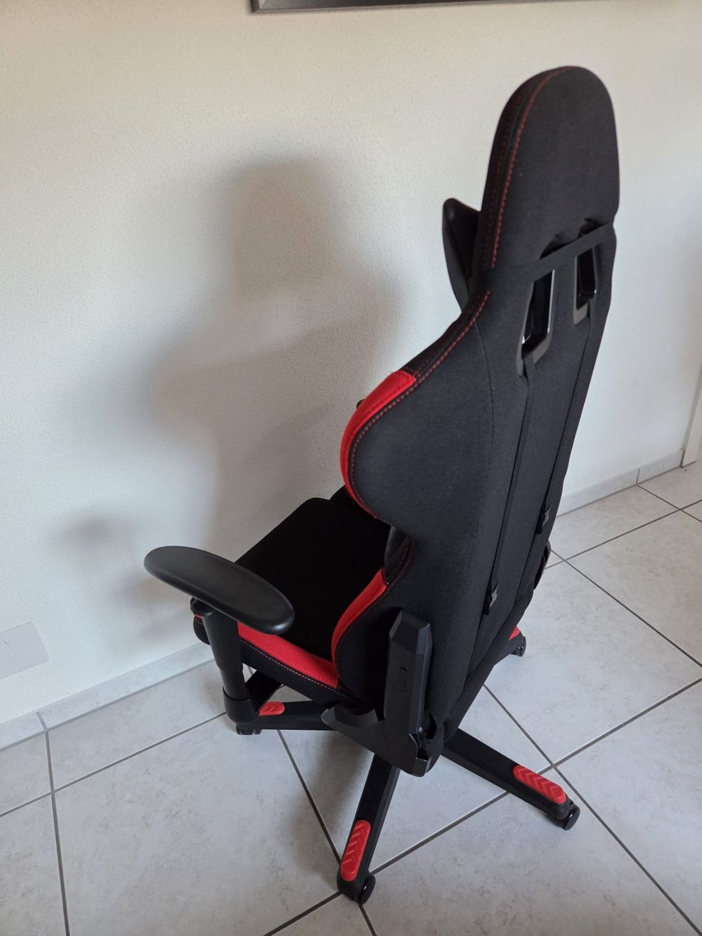 DXRacer Stühle: DXRacer Formula Schwarz/Rot – Gebraucht aus Baar von luca.sismondi 3