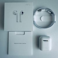 Original Apple AirPods 2 Kopfhörer Wireless Lightning Kabel