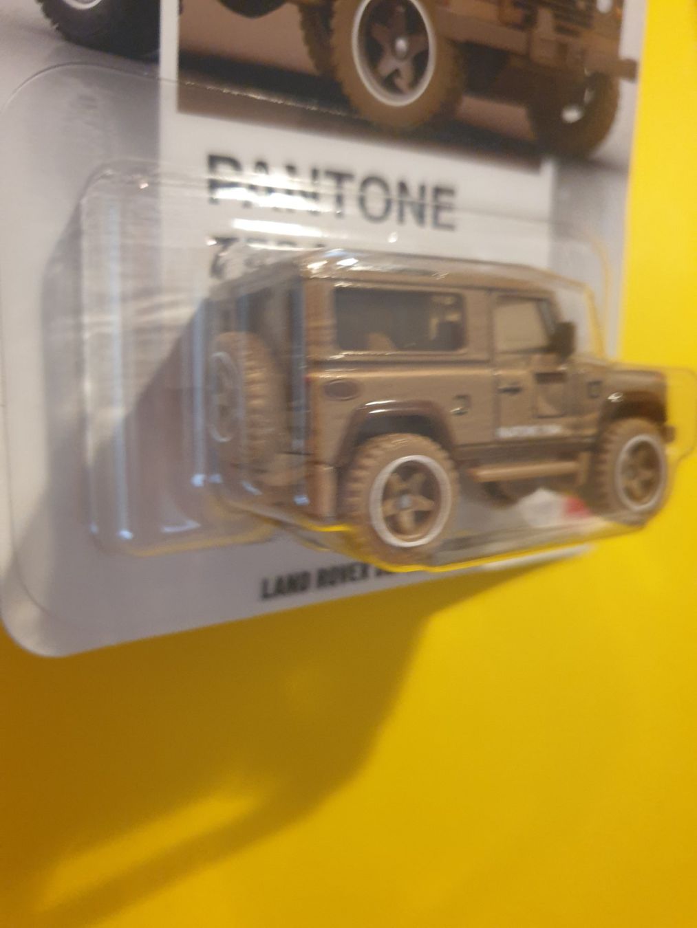Hot Wheels Modellini d'auto: Hot Wheels LAND ROVER DEFENDER 90 – Nuovo e nell'imballaggio originale da Oftringen venduto da Rotor 4