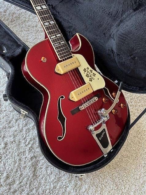 Musikinstrumente: CR Fatboy 95 Bigsby B60,  Candy apple red – Gebraucht aus Regensdorf von jannis02 1