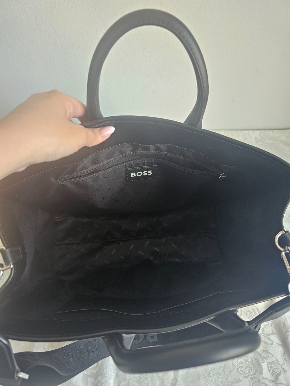 Sacs: *BOSS *Grosses Handtasche oder Umhängetasche – D'occasion à Bronschhofen par Xena37 5