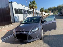 Ford Focus 1.6 SCTi I 150 PS | Frisch ab MFK