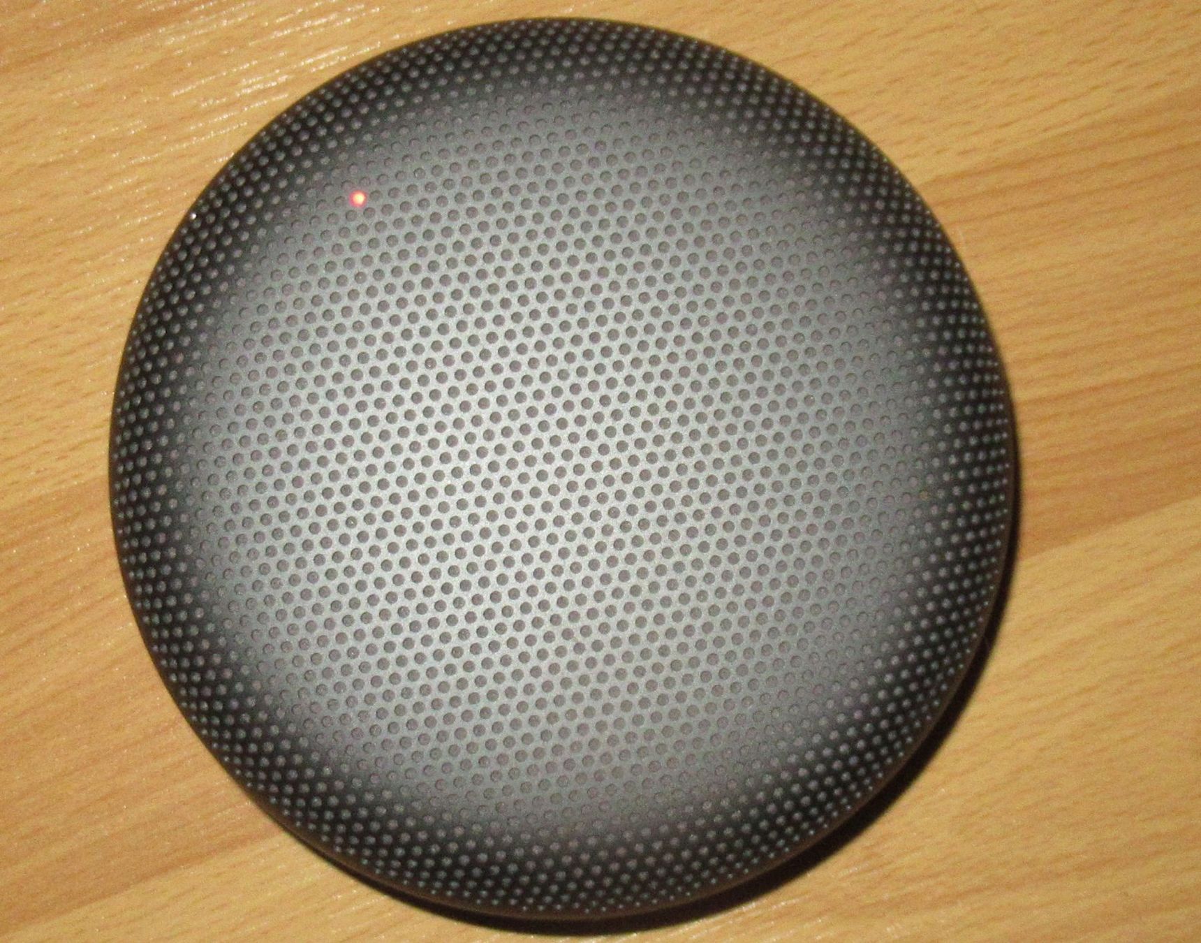 Bang & Olufsen Casse acustiche: B&O Audio Beosound A1, 2. Generation Schwarz – Usato da Männedorf venduto da livesteam 4