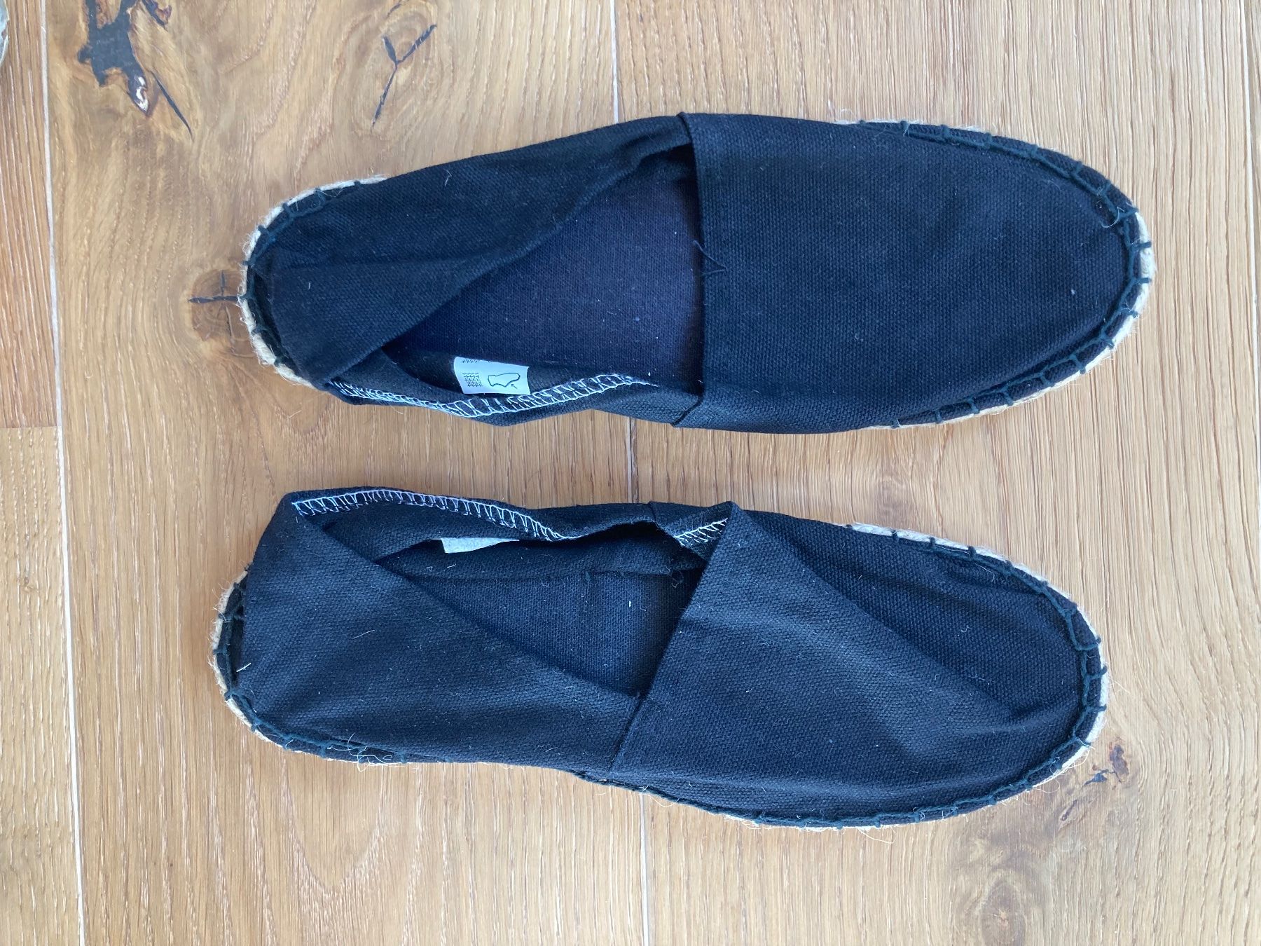 Scarpe da uomo: Neue Espadrilles in schwarz – Nuovo e nell'imballaggio originale da Jegenstorf venduto da fribe01