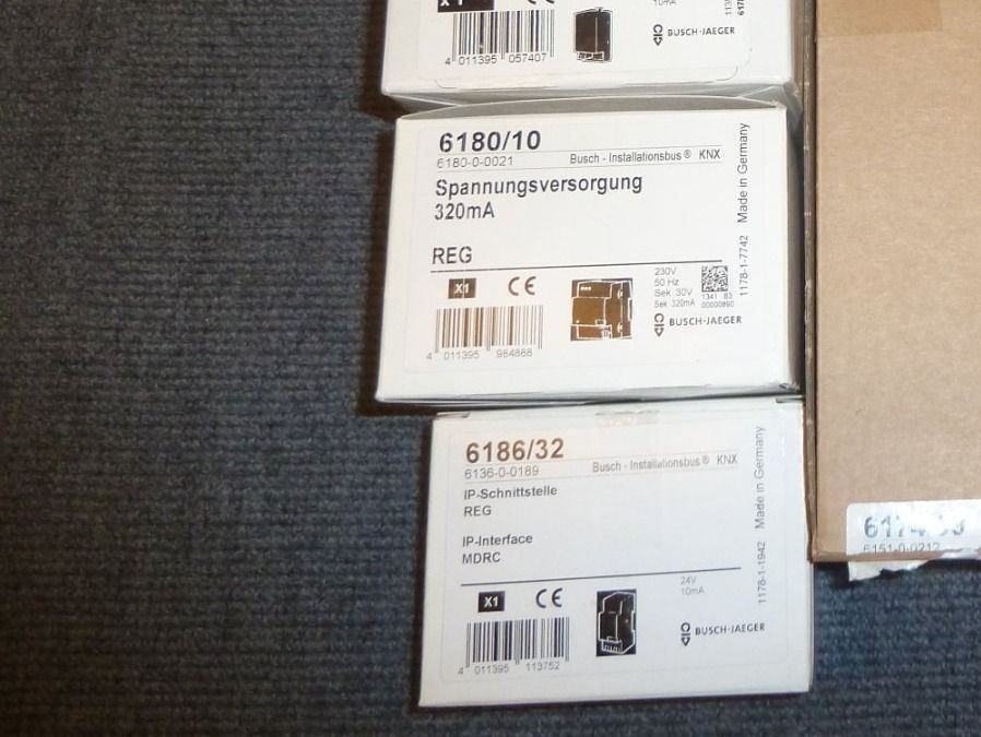 Spine: Busch Jäger Raum Kontroller Set – Nuovo e nell'imballaggio originale da Würenlingen venduto da Schneiderhifi 6