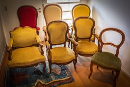 7 antike Fauteuils und Stühle – Louis Philippe/Louis XV, 19.