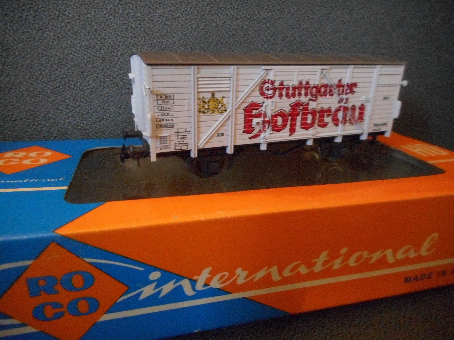 Roco Modelleisenbahnen: Roco Güterwagen Stuttgarter Hofbräu – Gebraucht aus Bretzwil von gbfluck 1