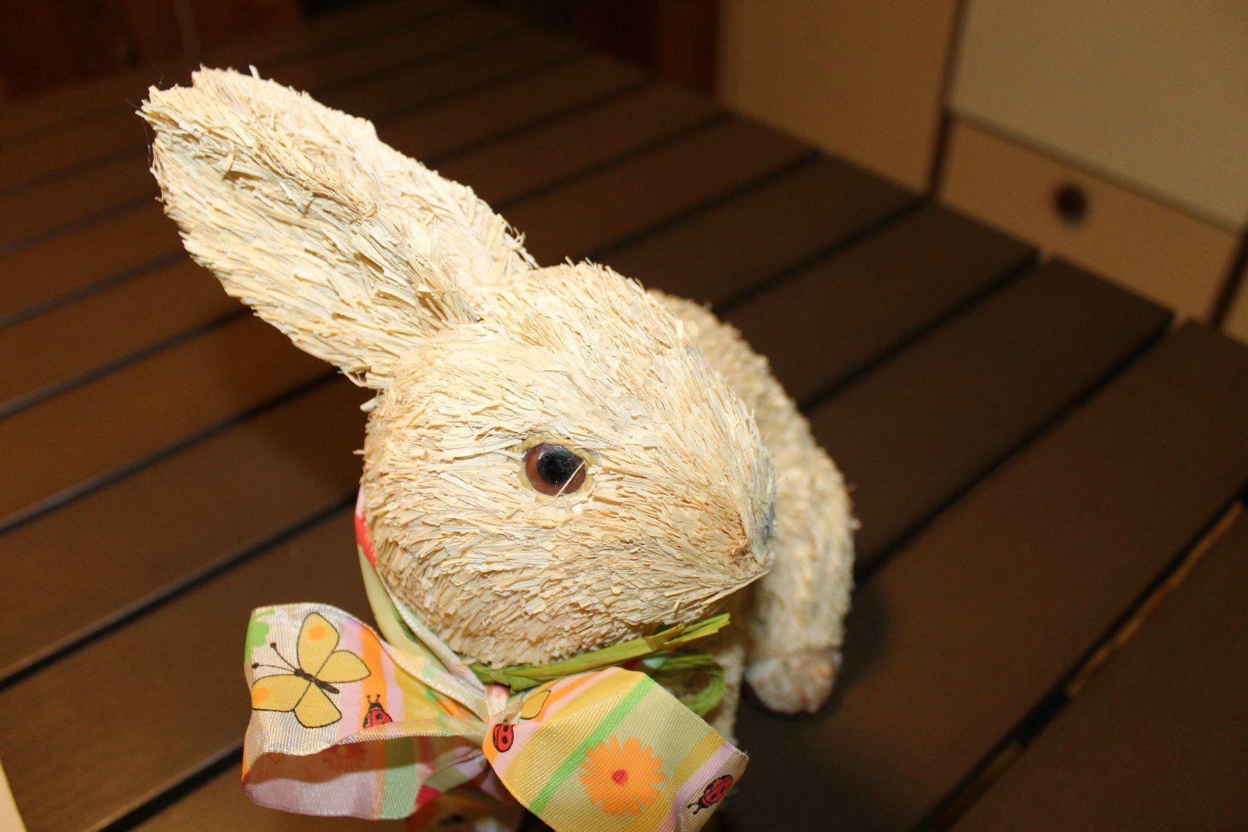 Figuren: Sitzender Strohhase, Ostern, Frühling – Gebraucht aus Winkel von Kade50 1