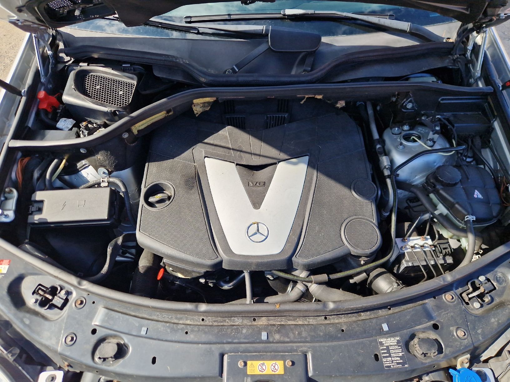 Mercedes-Benz Automobili: Mercedes-Benz ML320 CDI – Usato da Montreux venduto da PremerlServices 8