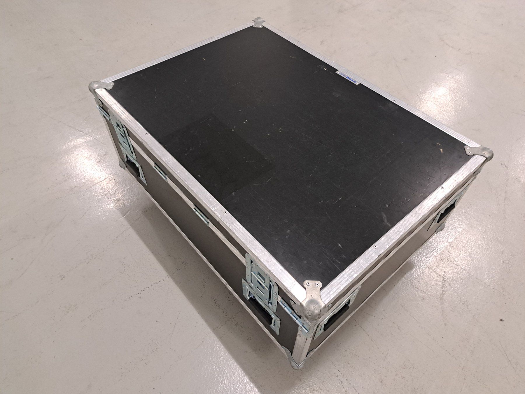 Valigie: Flight Case leer, 110 x 80 x 55cm – Usato da Embrach venduto da lichttechnik 4