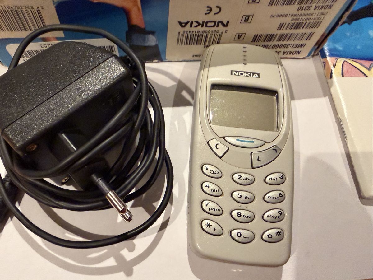 Nokia Telefoni cellulari / Smartphones: Téléphone Nokia 3310 – Usato da Echallens venduto da JAR69 1