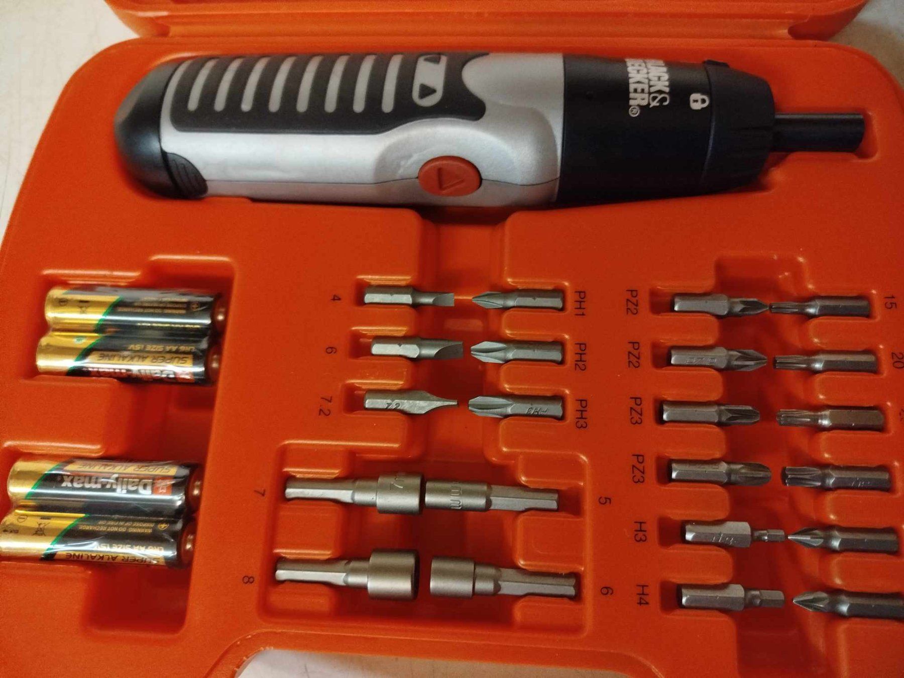 Tous les outils: Black & Decker outils – D'occasion à La Chaux-de-Fonds par Emmaus2300CDF 9