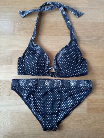 Bikini s'Oliver Gr.38B schwarz-weiss