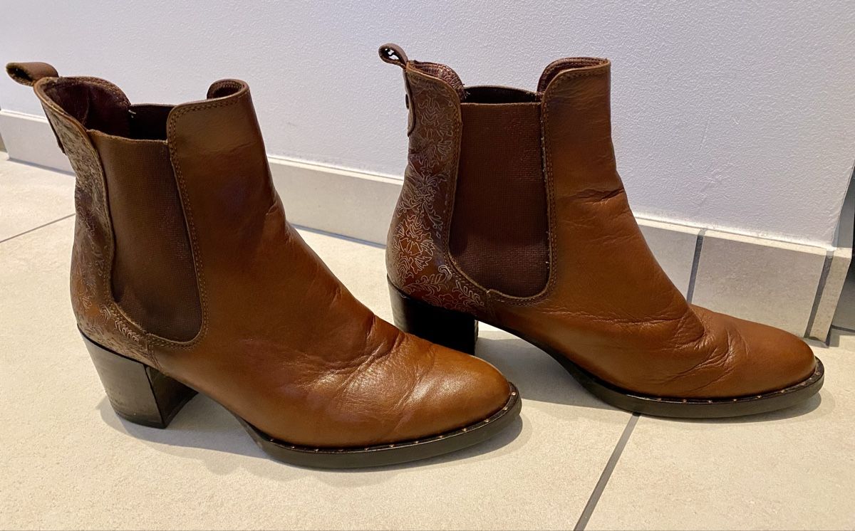Scarpe da donna: Stiefeletten Hispanitas – Usato da Eglisau venduto da Lara0