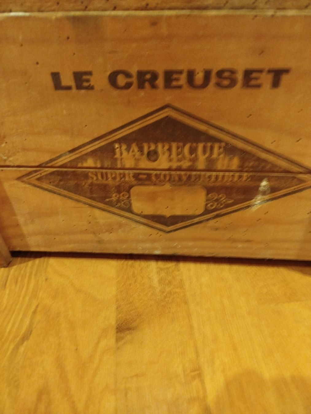 Cassapanche: Holzkiste Le Creuset". – Usato da Bühler venduto da ros_5qfr 3
