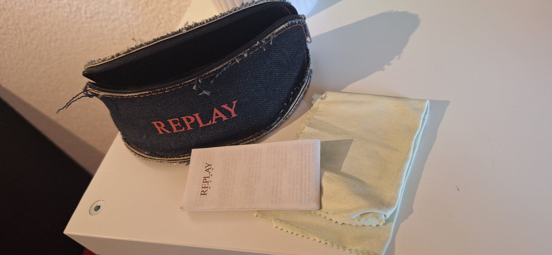 Brillen & Gläser: Replay Sonnenbrille Vintage – Neu (gemäss Beschreibung) aus Richterswil von uscars