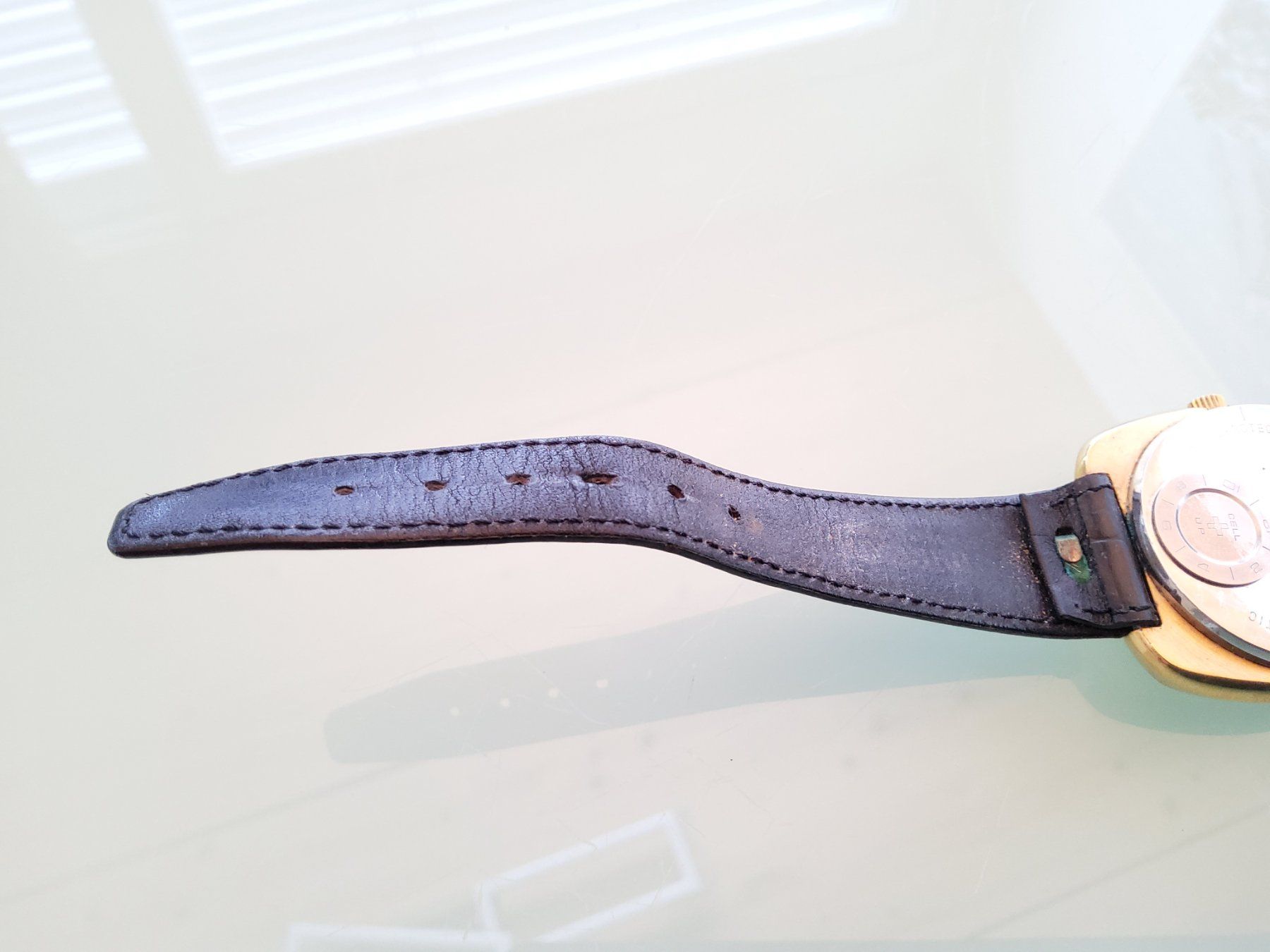 Montres: Montre bracelet Camy  – Défectueux à Malleray par Broc-Mo 9