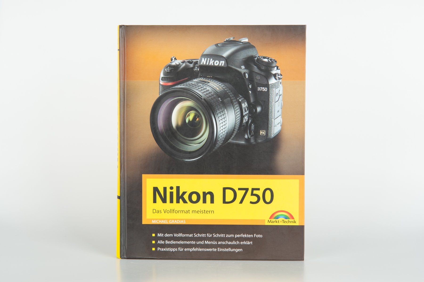 Bücher: Handbuch zu Nikon D750 - Vollformat meistern – Gebraucht aus Frauenfeld von foto_winiger_gmbh