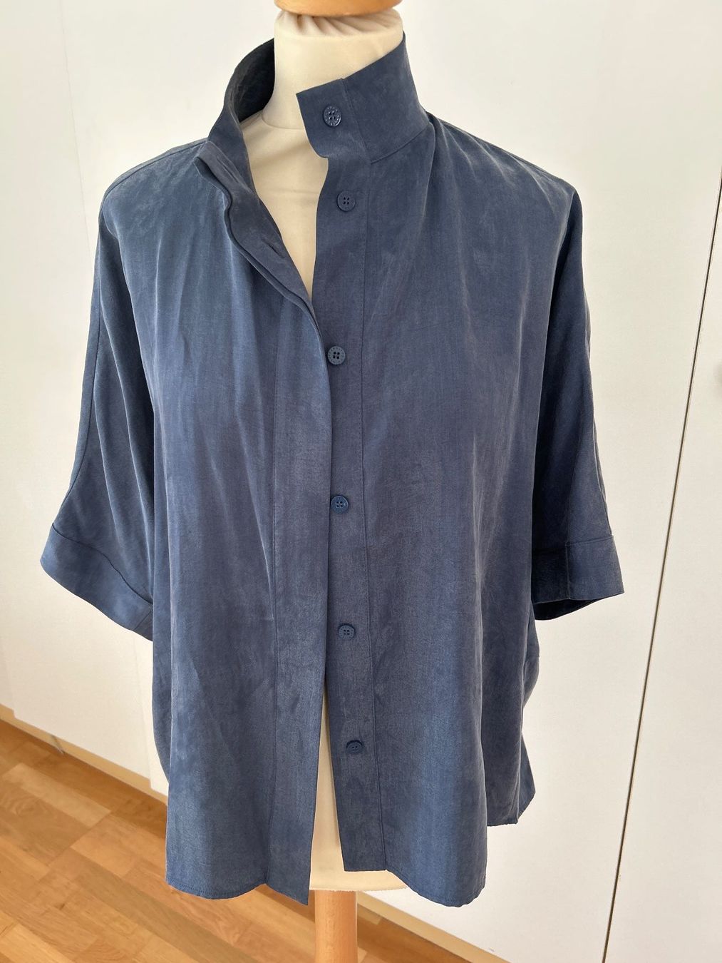 Blusen: Elegante Bluse/ Jackli von Adolfo Dominguez, neu – Neu (gemäss Beschreibung) aus Feuerthalen von Anna_Swift