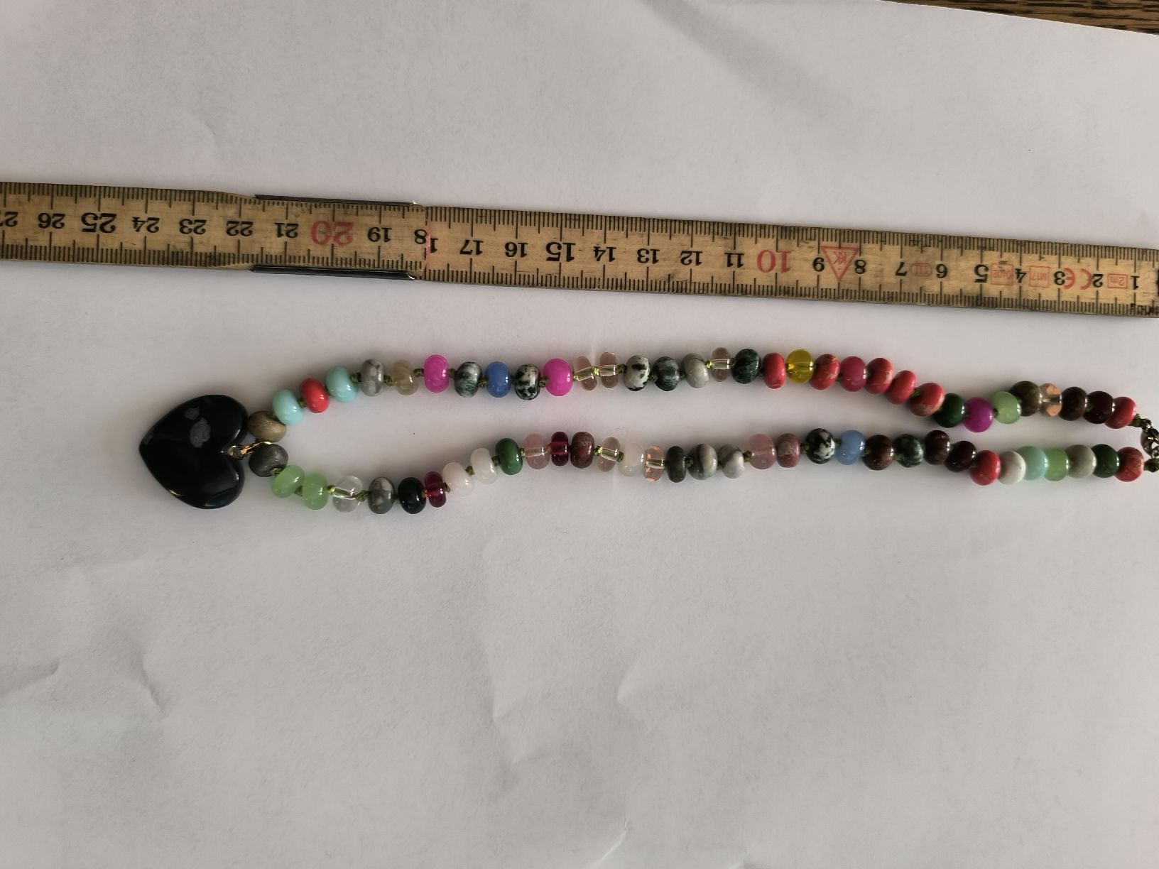 Catenine: Bunte Steinkette mit Anhänger  – Usato da Schaffhausen venduto da gab_v5qf 3