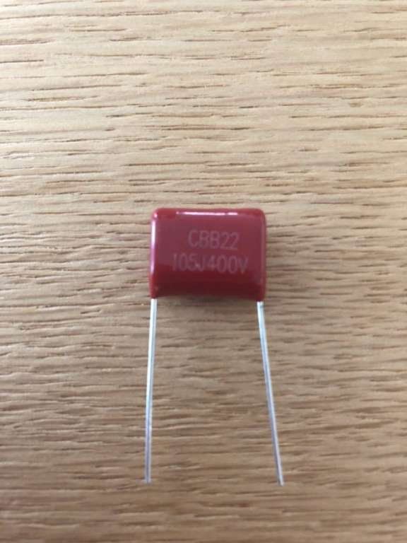 Componenti elettronici: Kondensator CBB22 105J400V – Nuovo (secondo la descrizione) da Dotzigen venduto da Fighter2