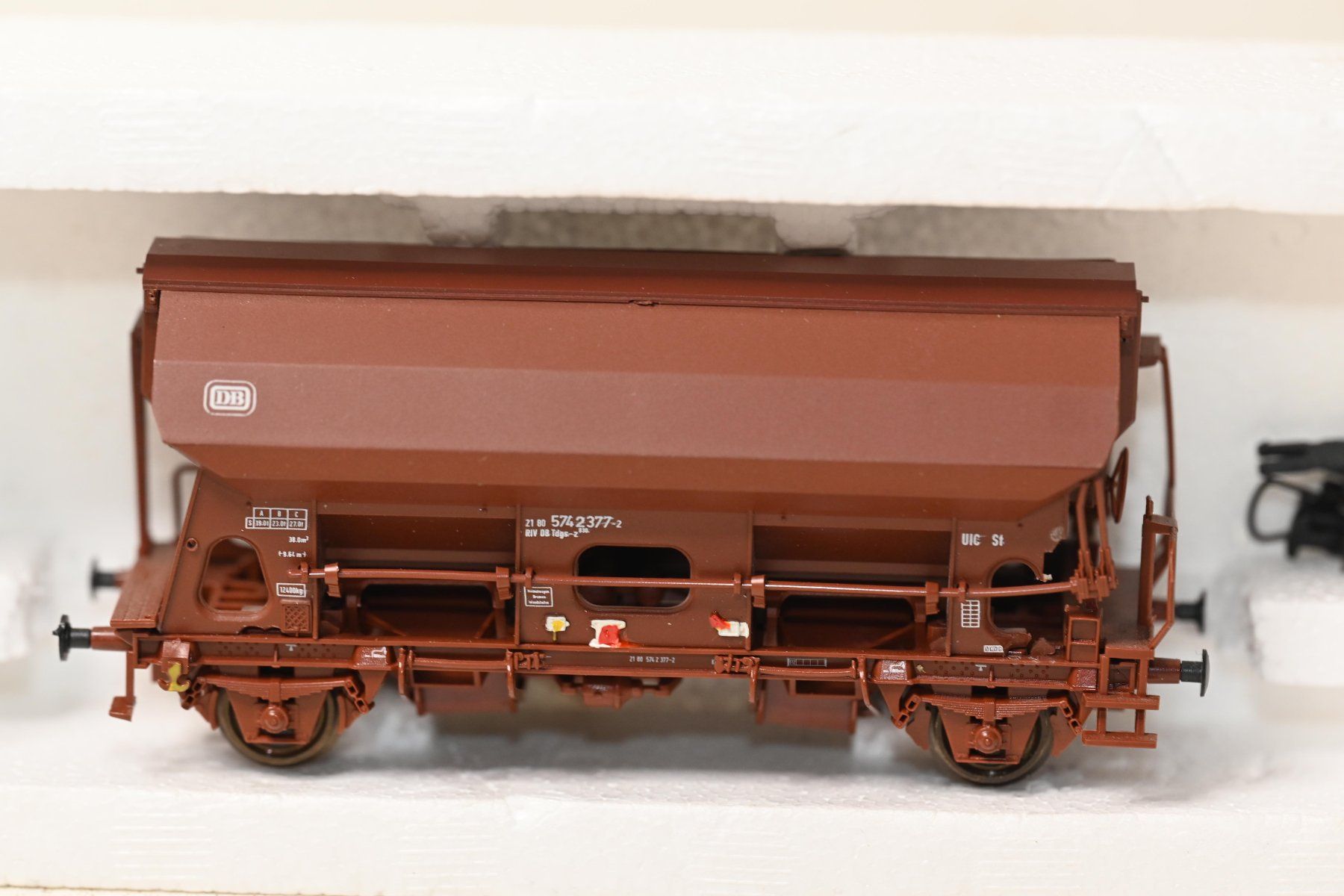 Roco Modellini di ferrovie: DB Güterwagen Roco HO/AC mit OVP – Usato da Laupen ZH venduto da Zmoewe