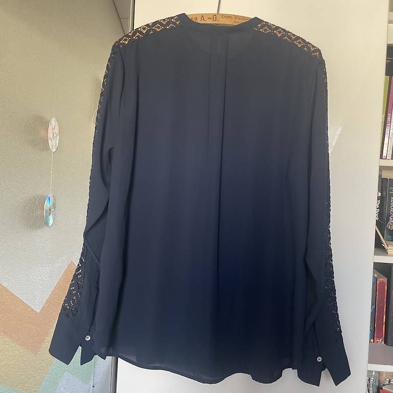 Camicette: Bluse M – Usato da Itingen venduto da alexasoldie 3