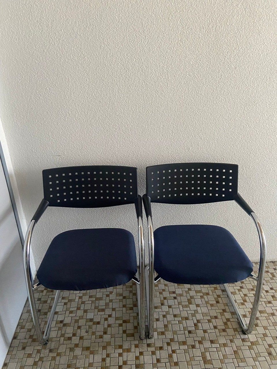 Vitra Sedie: Vitra Freischwingerstühle 2 Stk. – Usato da Laupersdorf venduto da Borer_Liquidationen