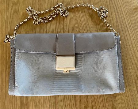 Iceberg Damenhandtasche clutch Puder farbiges Leder