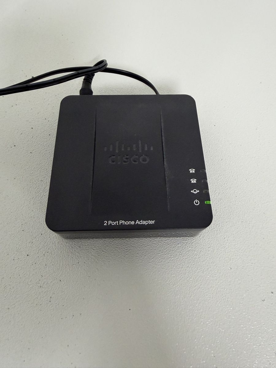 Cisco Lecteurs & Adaptateurs: Cisco 2 Port Phone Adapter – D'occasion à Steffisburg par Tim_36