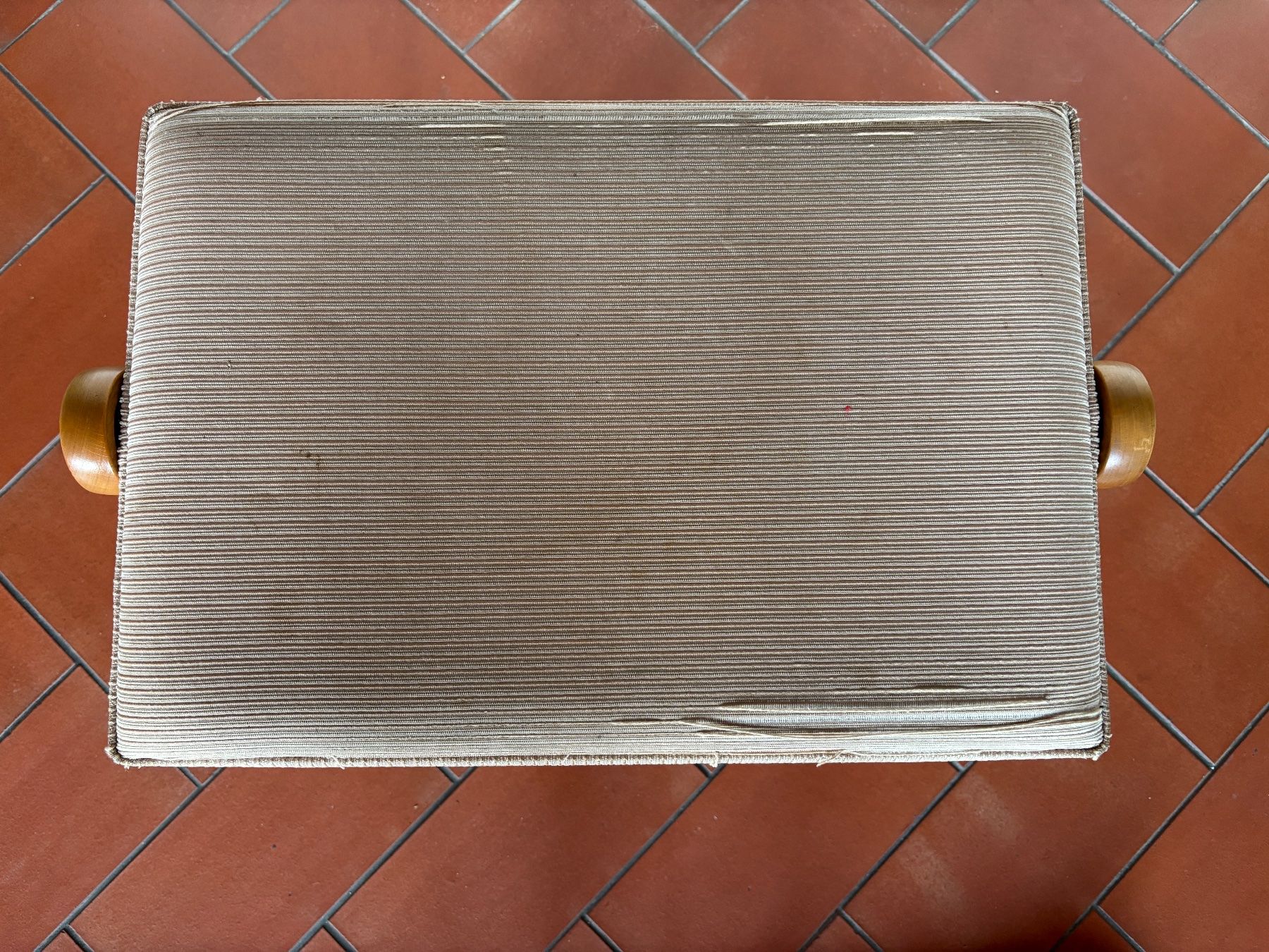 Hocker: Klavierhocker – Gebraucht aus Beromünster von Uelibard 1