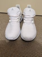 Adidas Ultimashow Sneaker, Grösse 45 1/3, neuwertig!